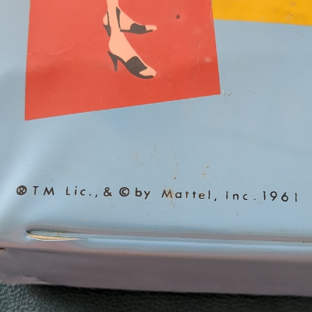 Barbie Doll Case with Blue and Red Design - Picture 2 of 12